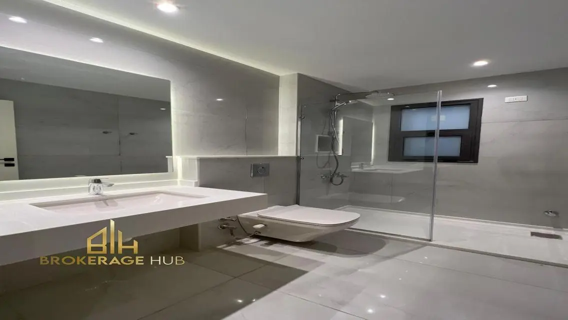 Luxury 3-Bedroom Apartment for Sale at Amazing Price