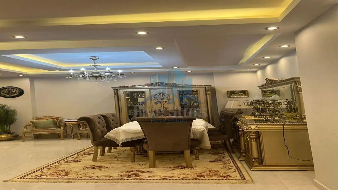 Luxurious Apartment with Spacious Design in Prime Location
