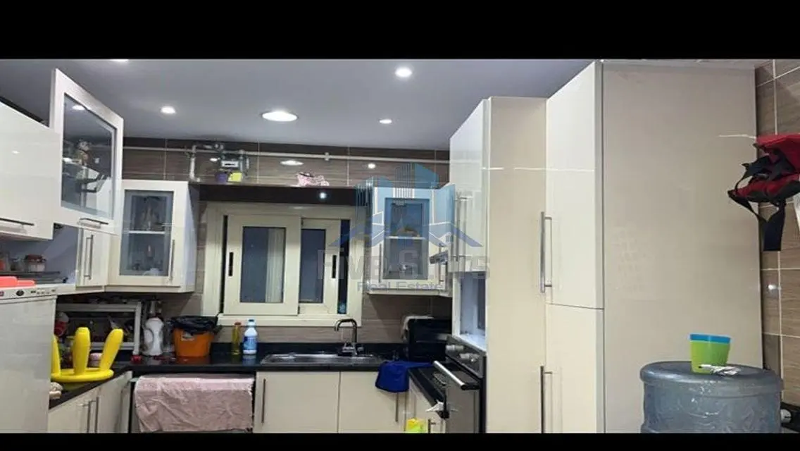 Luxurious Apartment with Spacious Design in Prime Location