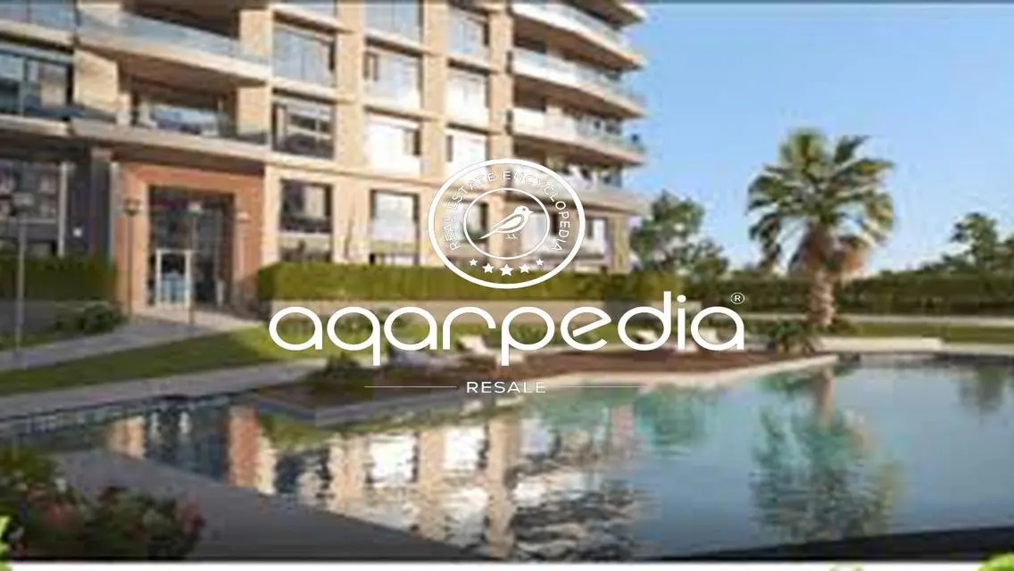 Luxury 3-Bedroom Apartment - Stunning Lake View