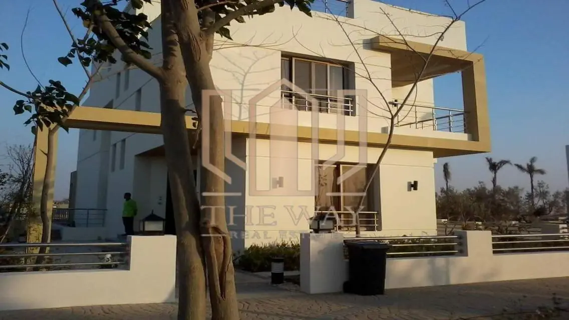 Luxury Villa with Private Pool and Garden