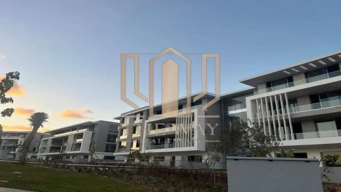 Luxurious Penthouse in Joulz Sheikh Zayed Compound