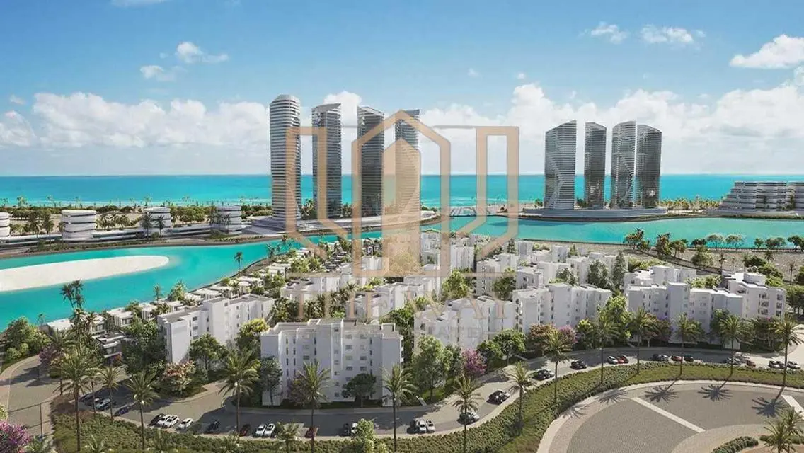 فيلا فاخرة للبيع مع مسبح وحديقة خاصة