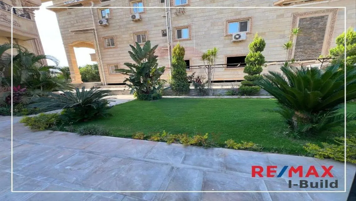 Luxury Villa for Sale with Private Garden and Pool