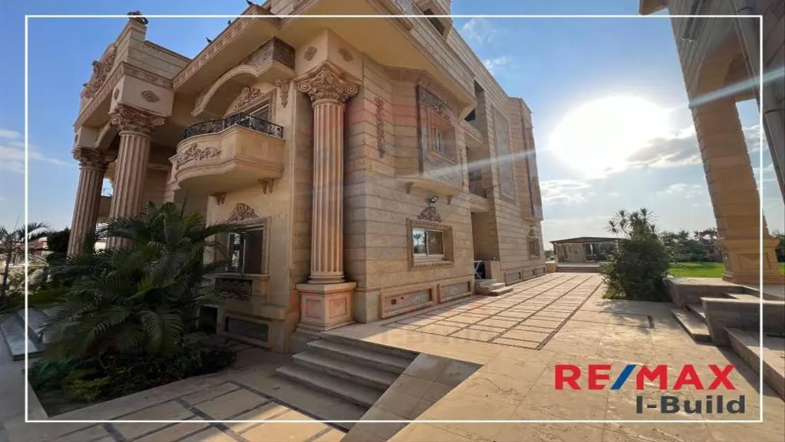 Luxury Villa for Sale with Private Garden and Pool