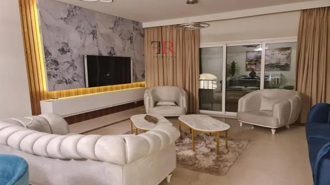 Luxurious Villa for Sale with Stunning Views