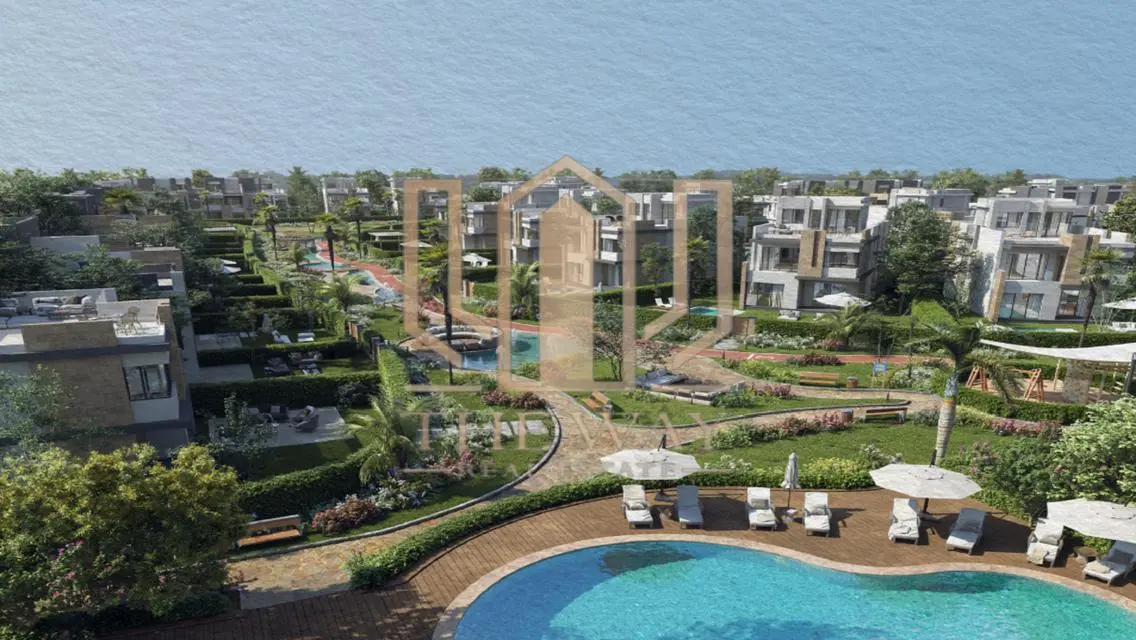 Luxurious Home for Sale with Stunning Views