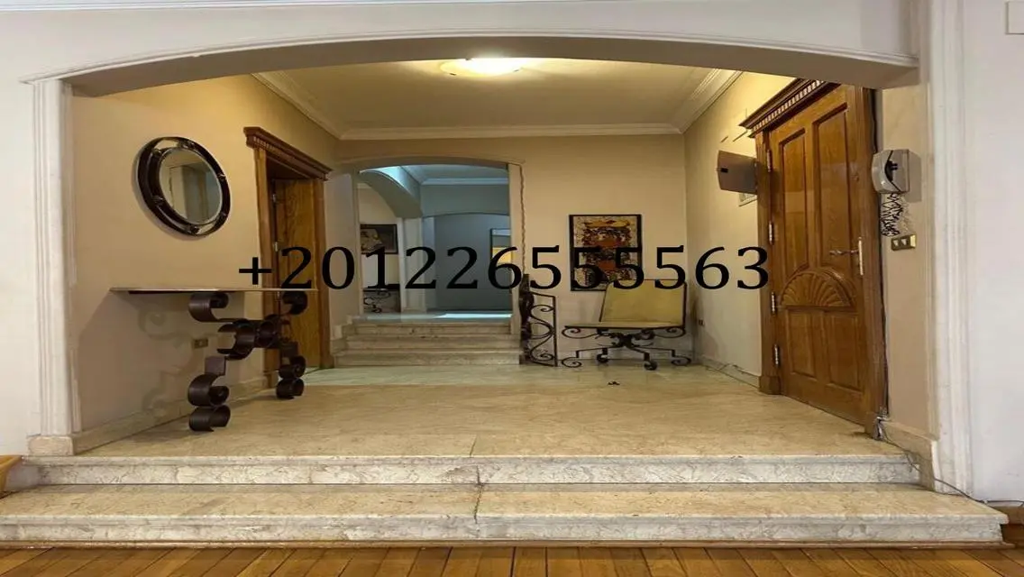 شقة للإيجار في المنطقة المميزة بسعر 35000