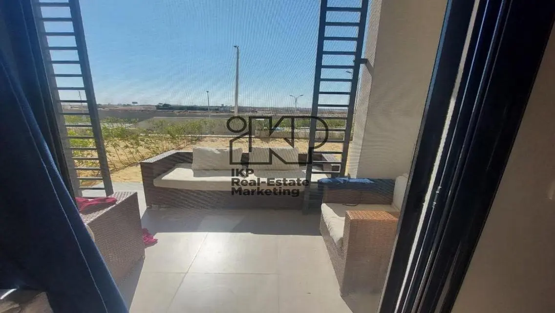 Luxury Apartment with Stunning View and Security Guard