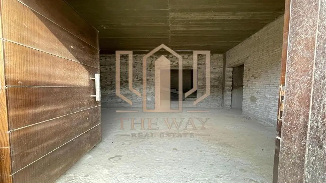 Luxury Villa in Sheikh Zayed
