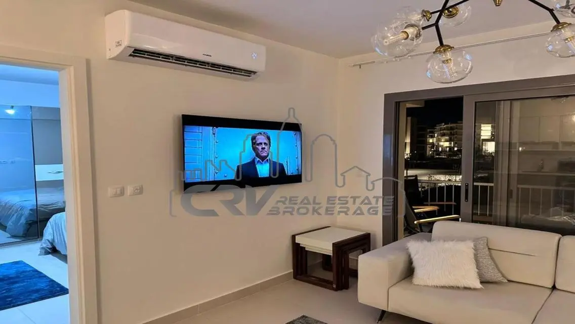 شقة فاخرة للبيع بمساحة واسعة