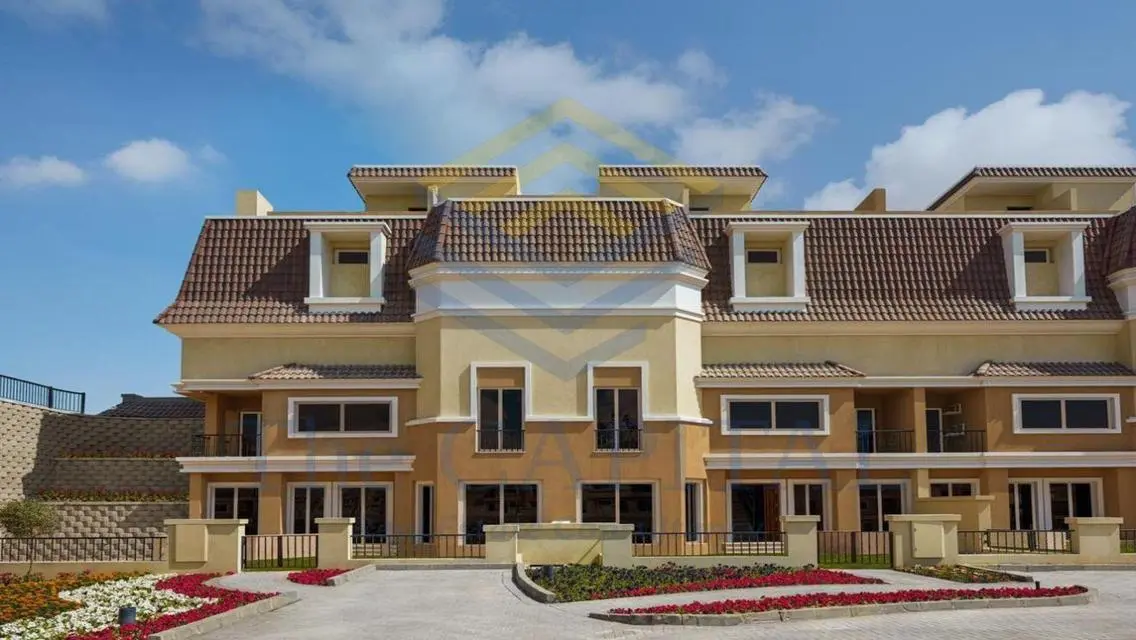 Luxury Apartment Overlooking Lakes and Major Landmarks