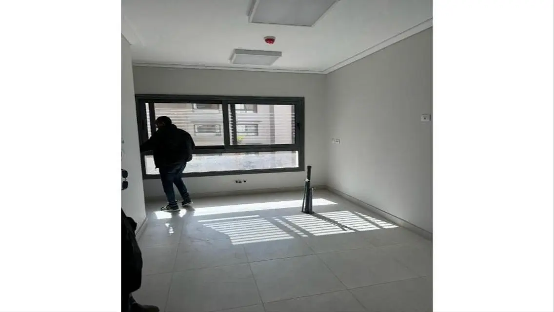 Great Opportunity to Buy a Spacious Property