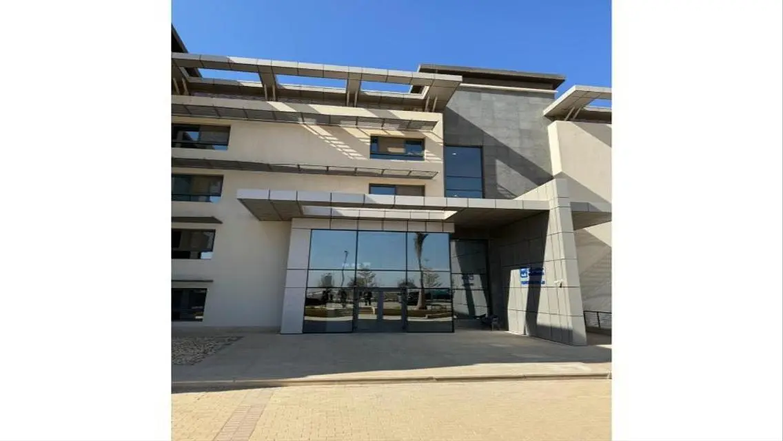 Great Opportunity to Buy a Spacious Property