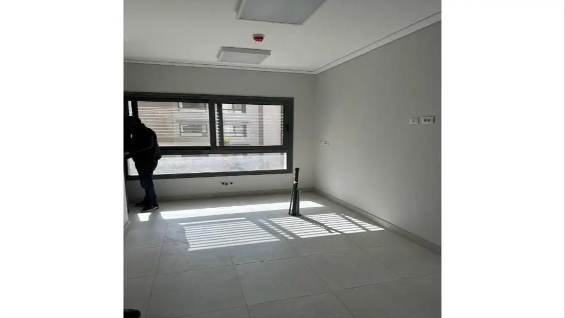 Great Opportunity to Buy a Spacious Property