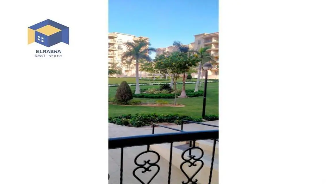 Stunning Apartment in Prime Location with Private Garden and Shared Pool