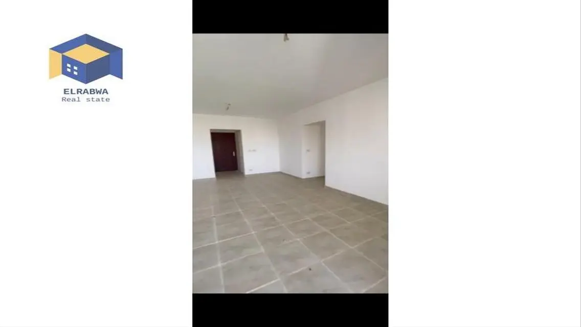 Stunning Apartment in Prime Location with Private Garden and Shared Pool