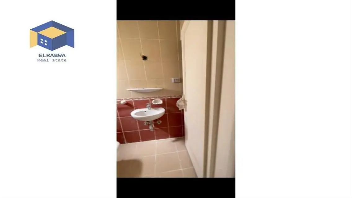 Stunning Apartment in Prime Location with Private Garden and Shared Pool