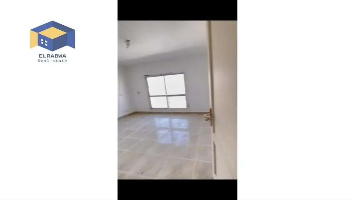 Stunning Apartment in Prime Location with Private Garden and Shared Pool