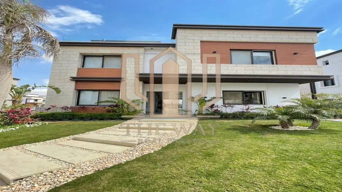Luxury Villa for Sale in District 5
