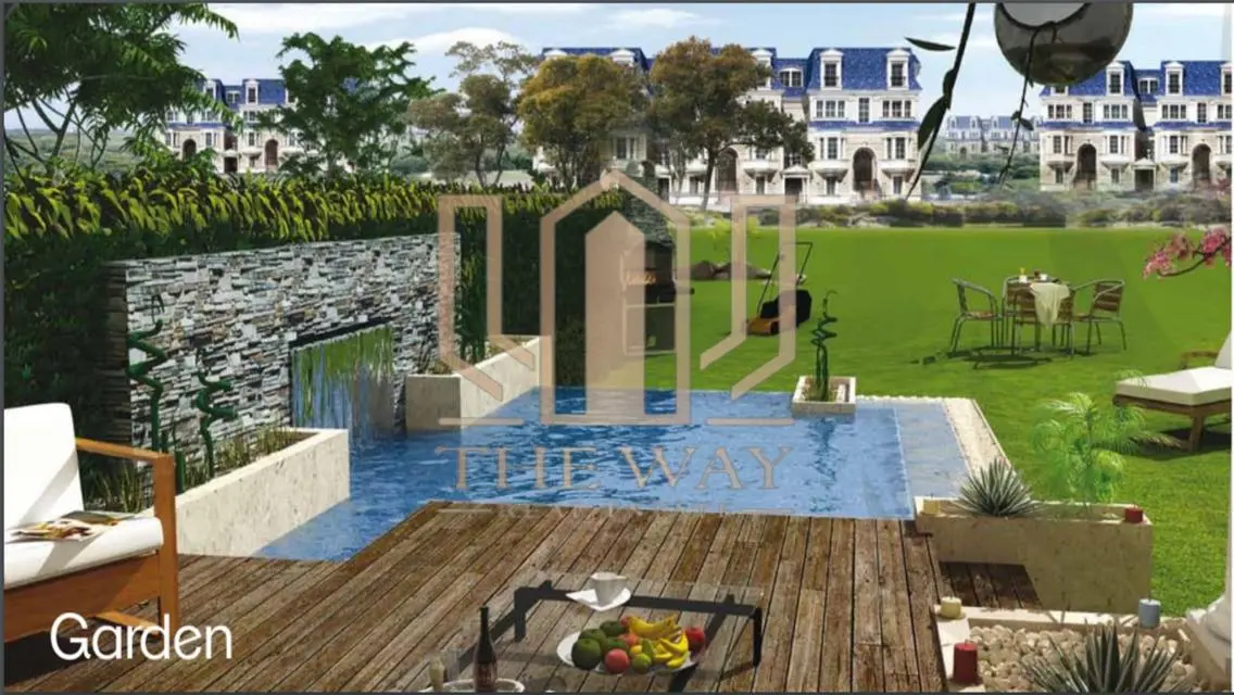 Luxury Villa Overlooking the Lake with Private Pool and Garden