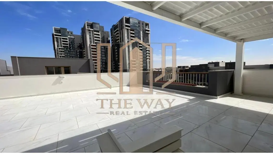 Luxury Property for Sale: 3 Bedrooms with Private Garden and Pool