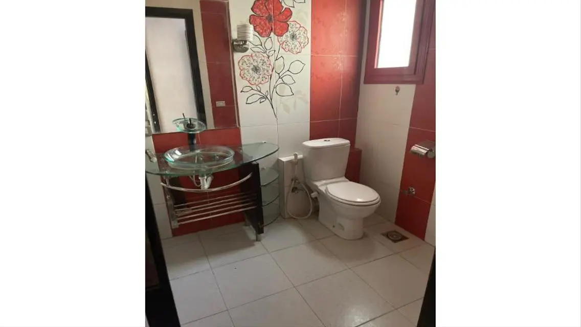 Luxury Villa with Private Garden and Modern Amenities