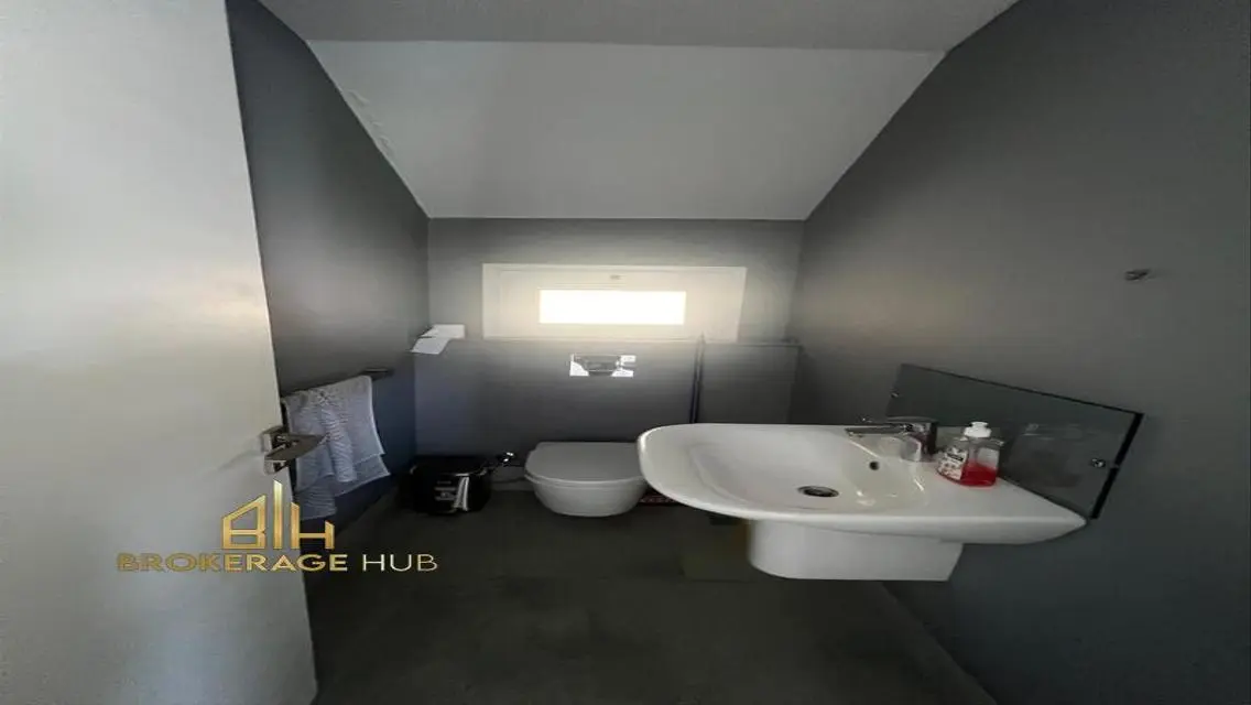 Luxury Villa 320 sqm with Private Garden in Prime Location