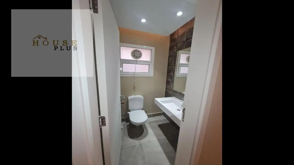 Spacious Apartment of 158 sqm for Sale