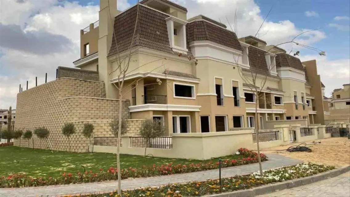Luxurious Apartment with Stunning Views - 26000 Meters of Space