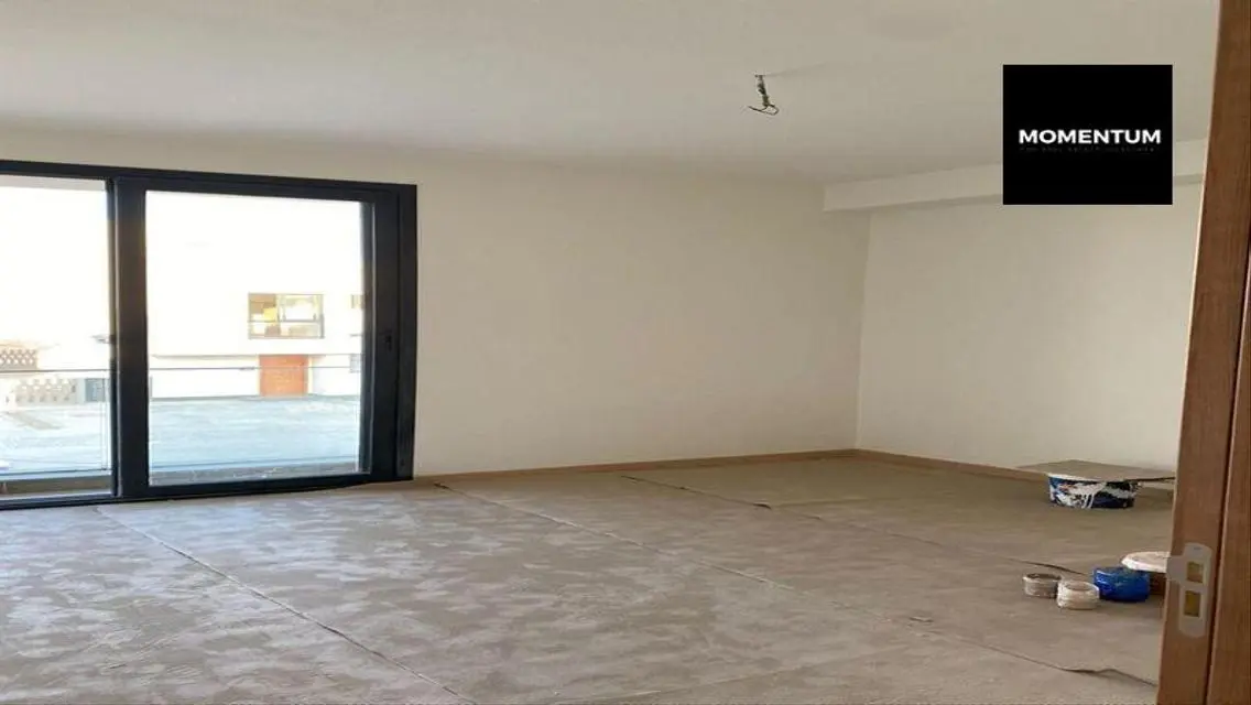 Spacious Apartment for Rent - 375 Square Meters