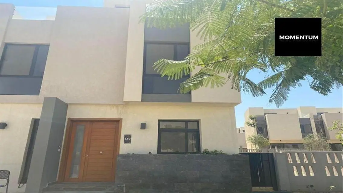 Spacious Apartment for Rent - 375 Square Meters