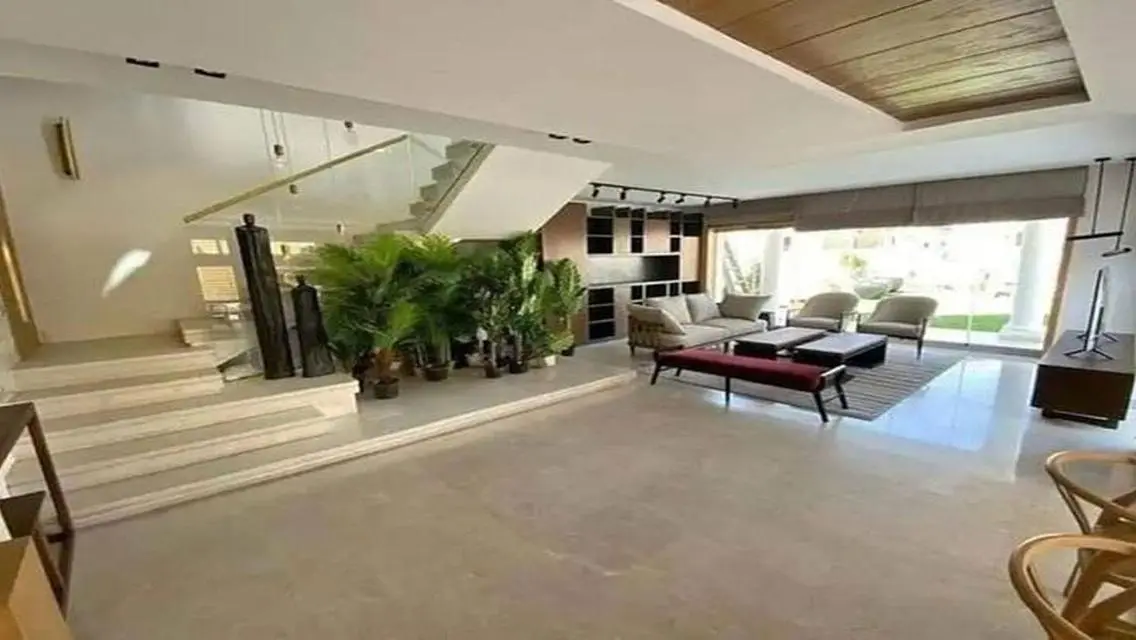 Luxury Apartment for Sale in VYE with Spacious Layout