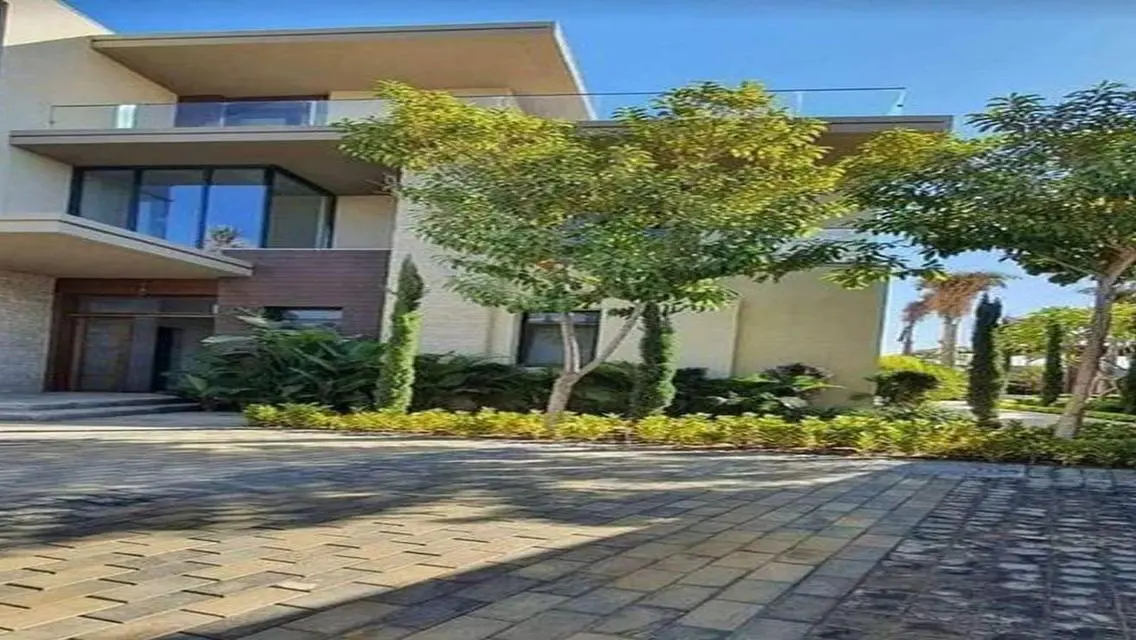 Luxury Apartment for Sale in VYE with Spacious Layout