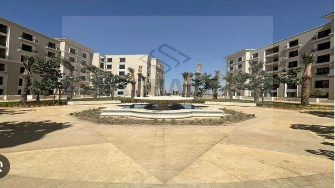 شقة فاخرة في فيلا بمساحة 3200 متر في قرية الغرب