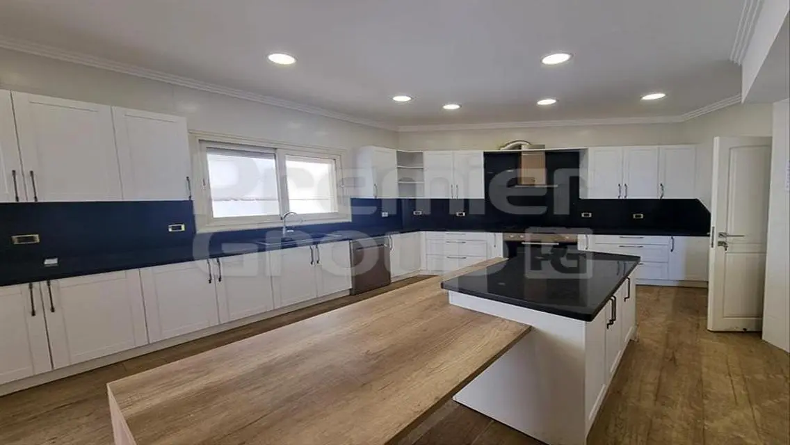 Luxury Apartment for Sale in the City Center