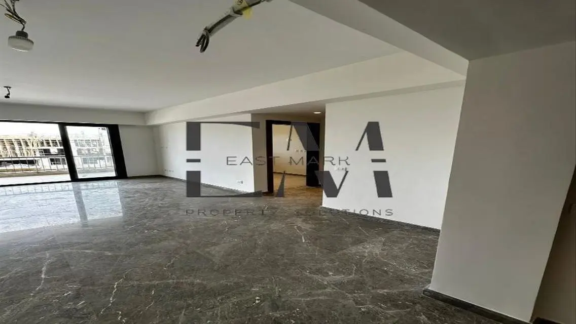 Luxury Apartment with Study Room -5- sq. meters