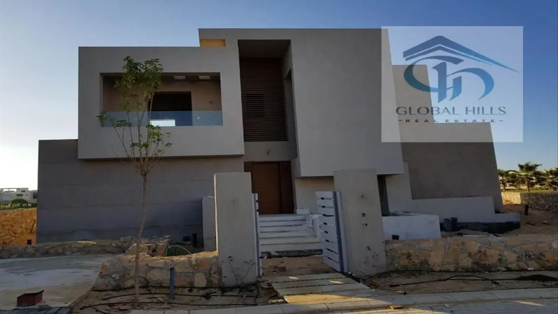 Standalone Villa for Sale in Hacienda Bay