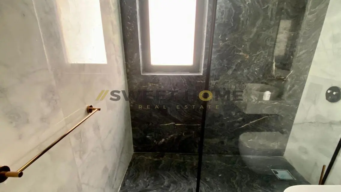 Exclusive Investment Opportunity: Apartment in the Heart of the City