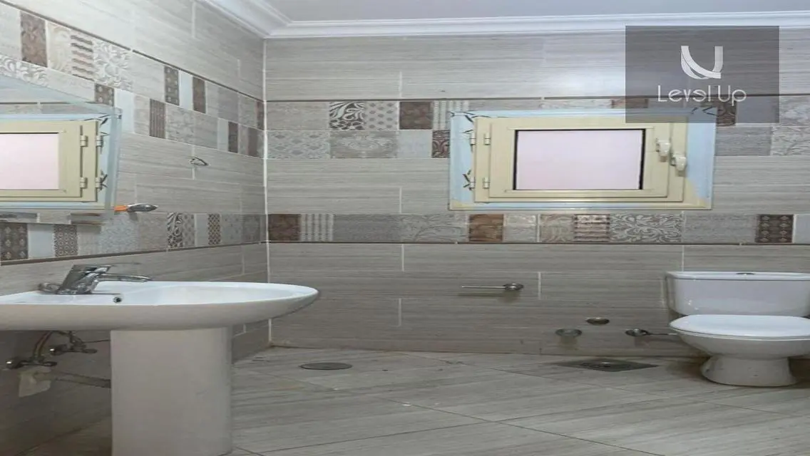 200 sqm Apartment for Sale