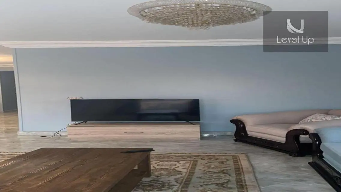 200 sqm Apartment for Sale