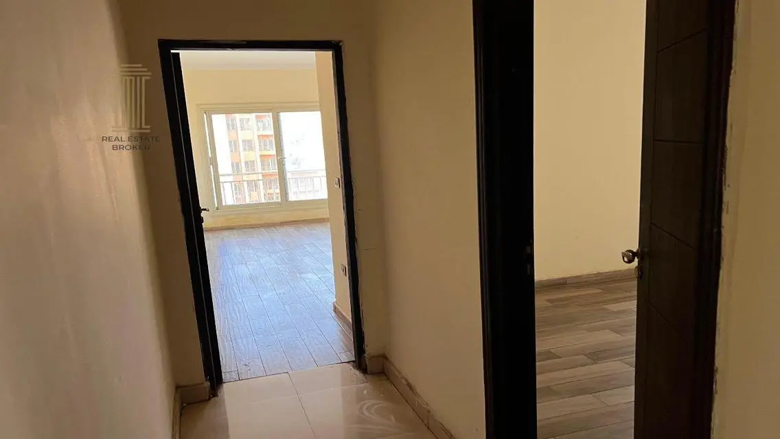 Luxury Apartment for Sale with Ample Space