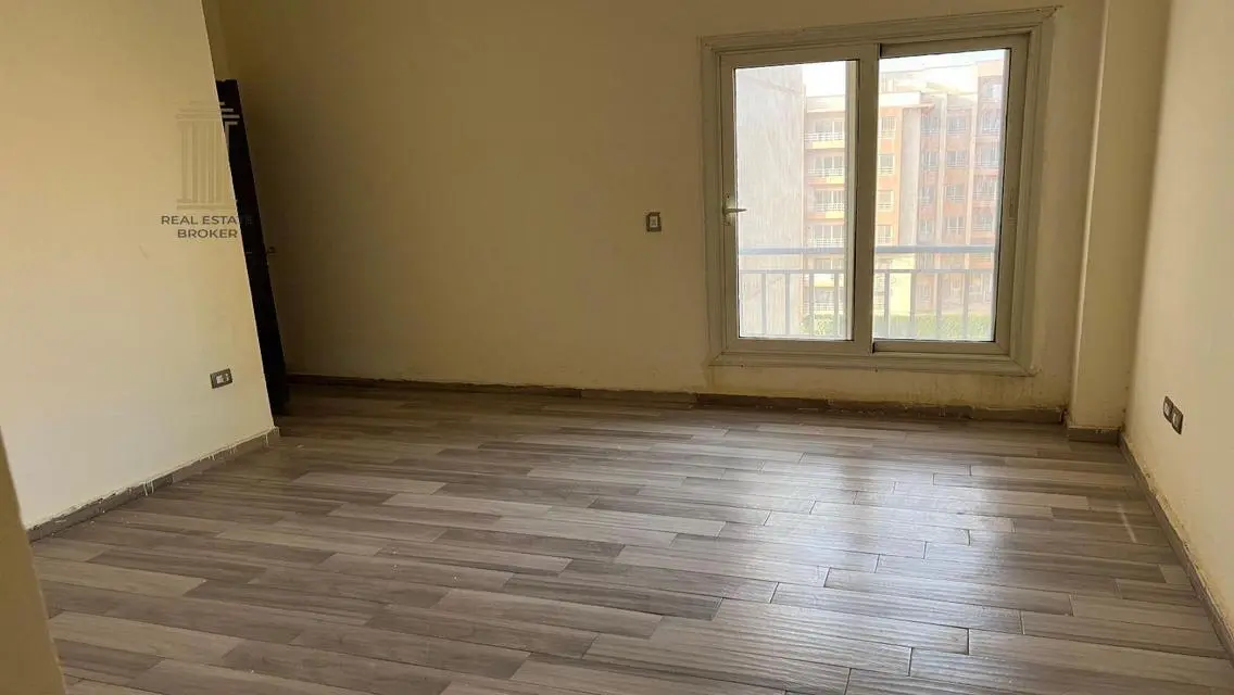Luxury Apartment for Sale with Ample Space