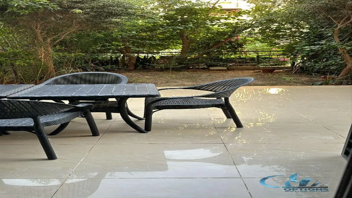 Luxurious Apartment in B8 at an Attractive Price