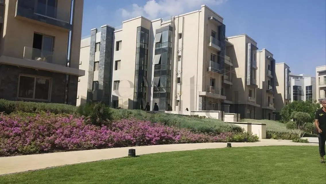 فيلا فاخرة للإيجار في وادي القمر