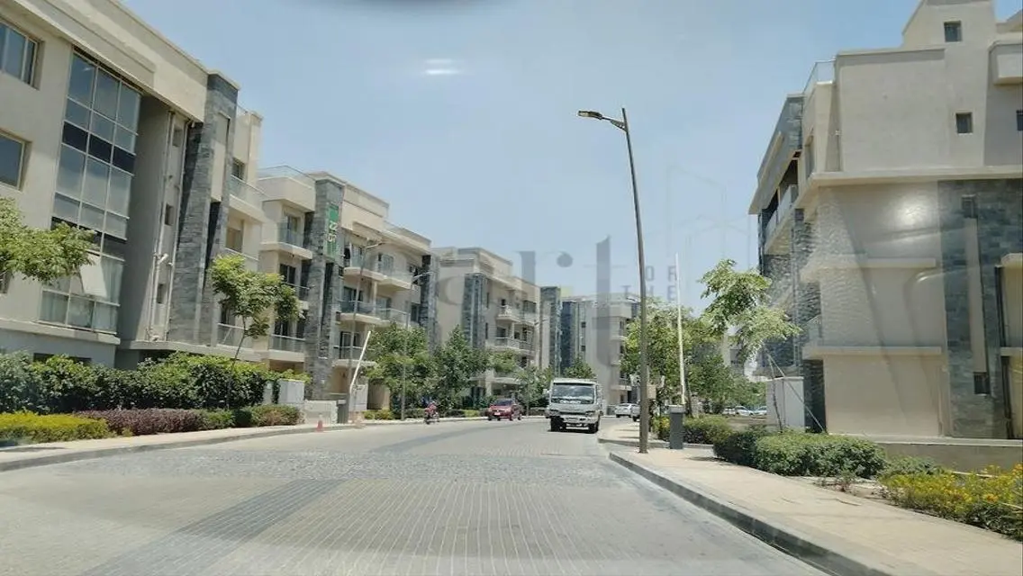 فيلا فاخرة للإيجار في وادي القمر