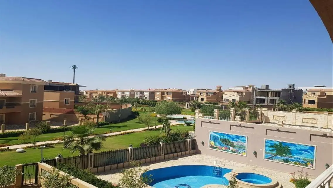 Luxurious Villa for Sale with Private Garden and Pool