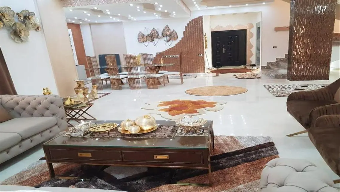 Luxurious Villa for Sale with Private Garden and Pool