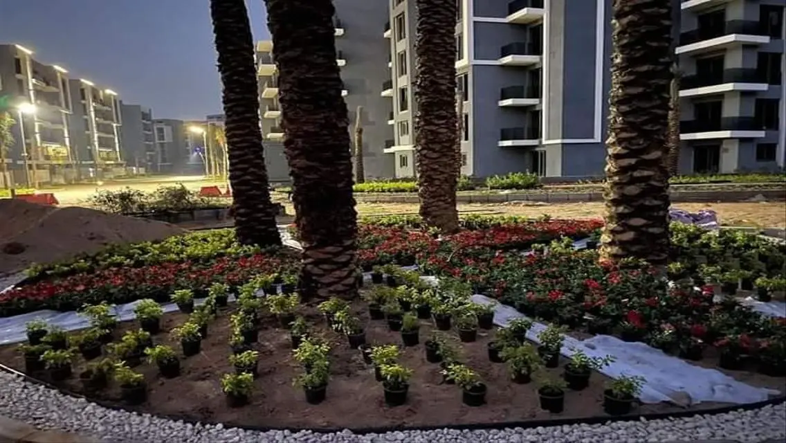 فيلا فاخرة مطلة على بحيرات بإطلالة رائعة في سن كابيتال