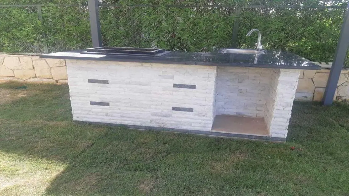 Luxury Apartment with Spacious Design in Prime Location